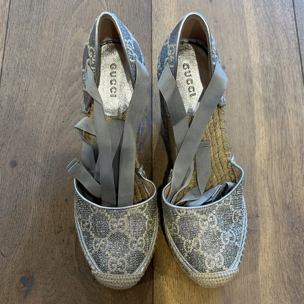 Gucci Women's Gold and Gray Espadrille Wedges